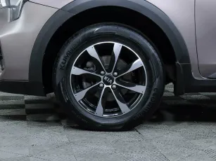 Kia  8