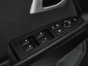 Kia  13