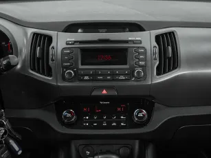 Kia  16