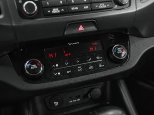 Kia  17