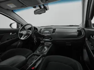 Kia  9
