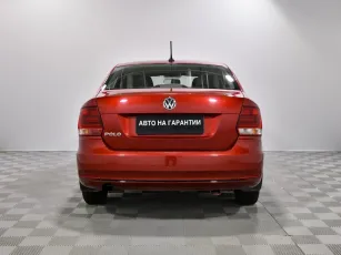 Volkswagen  4