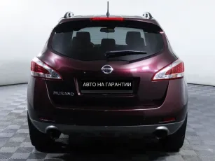 Nissan  4