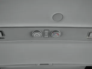 Hyundai  15