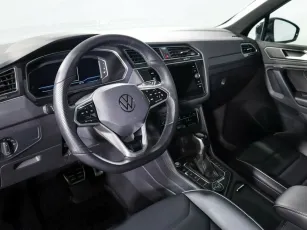 Volkswagen  10
