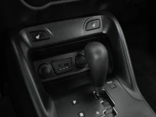 Hyundai  13