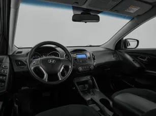 Hyundai  7