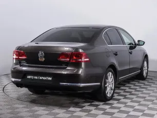 Volkswagen  4
