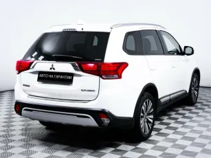 Mitsubishi  5
