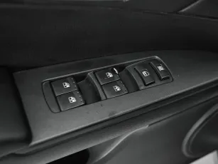 SsangYong  12