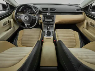 Volkswagen  8