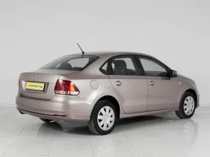 Volkswagen  6