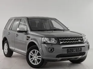 Land Rover  3