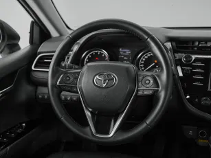 Toyota  10