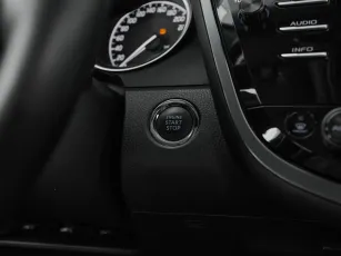 Toyota  13