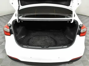 Kia  17
