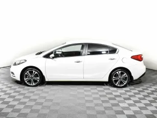 Kia  3