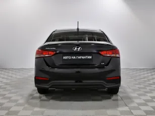Hyundai  4