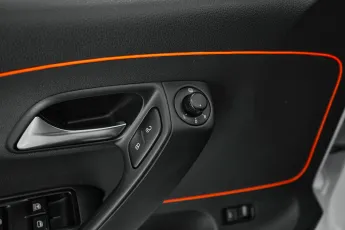 Volkswagen  13