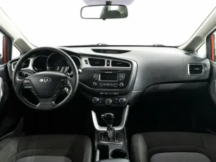 Kia  6