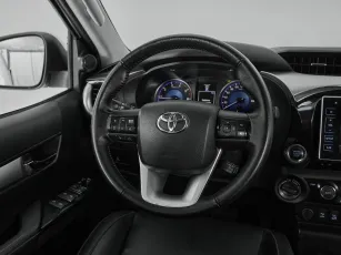 Toyota  10
