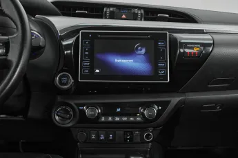 Toyota  17