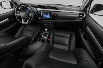 Toyota  9