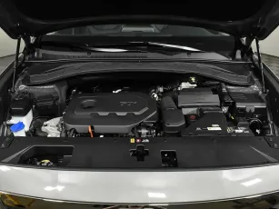 Hyundai  8