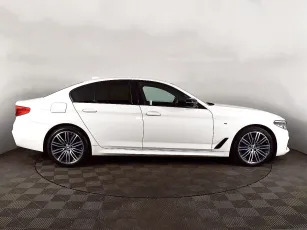 BMW  4