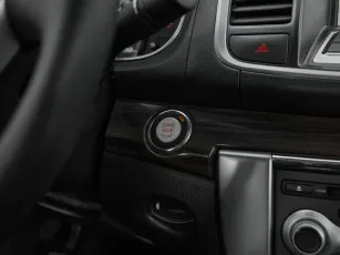 Nissan  15