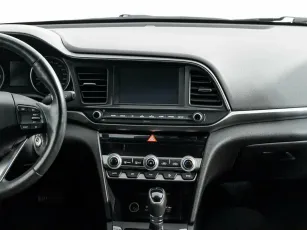 Hyundai  8
