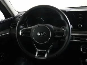 Kia  12