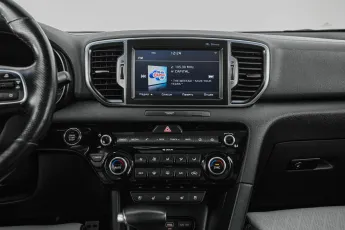 Kia  17