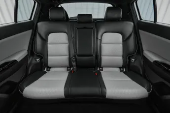 Kia  24
