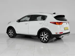 Kia  4