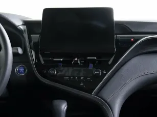 Toyota  11