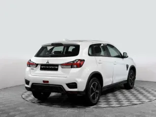 Mitsubishi  3