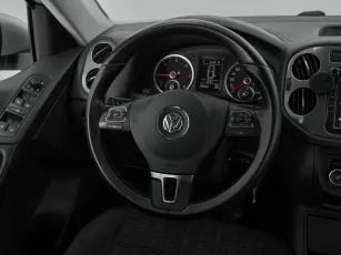 Volkswagen  10