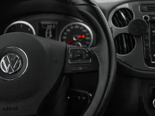 Volkswagen  12