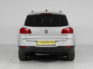 Volkswagen  5