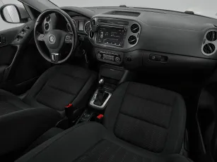 Volkswagen  9