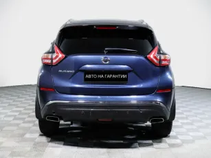 Nissan  6