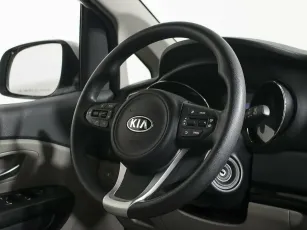 Kia  13