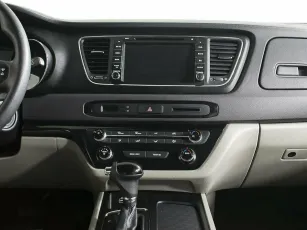 Kia  14
