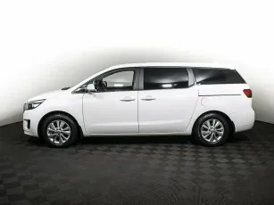 Kia  3