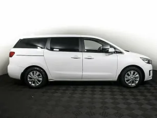 Kia  4