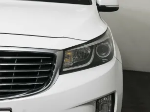 Kia  7