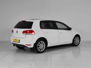 Volkswagen  6