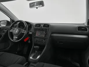 Volkswagen  9