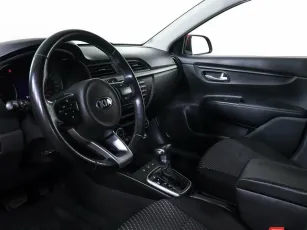 Kia  12